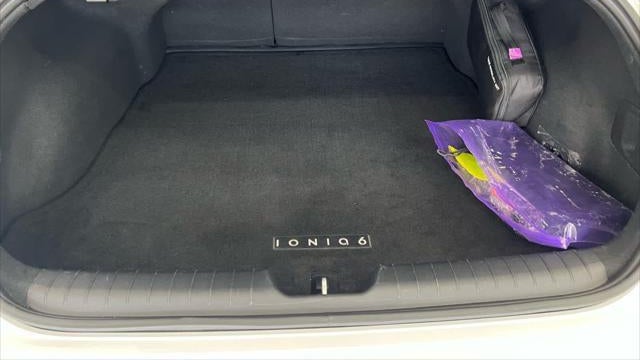 2024 Hyundai IONIQ 6 SEL