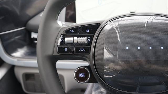 2025 Hyundai IONIQ 6 SEL