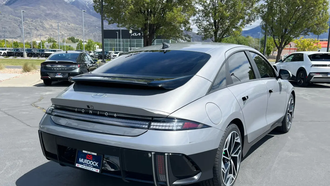 2024 Hyundai IONIQ 6 SEL