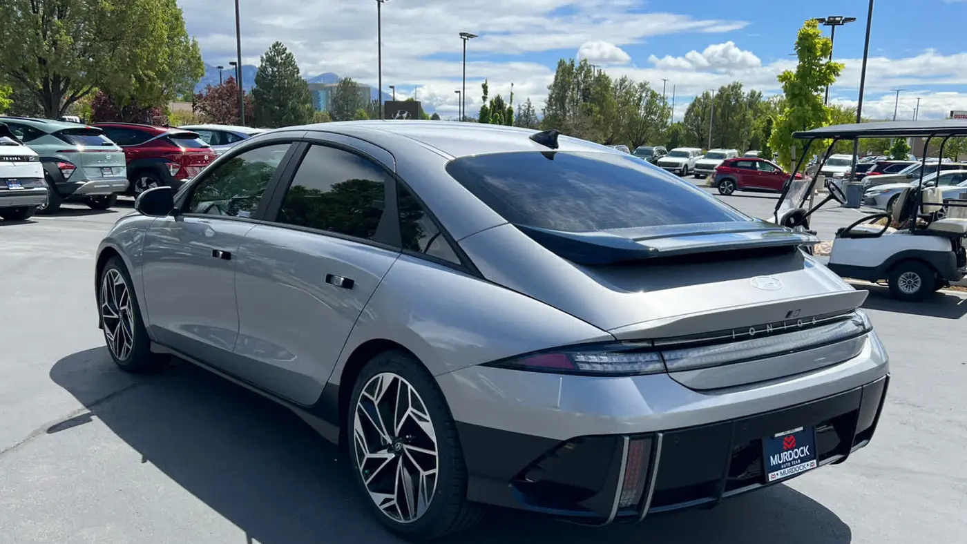 2024 Hyundai IONIQ 6 SEL