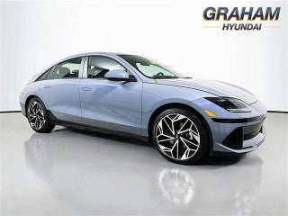 2025 Hyundai IONIQ 6 with Transmission Blue Exterior