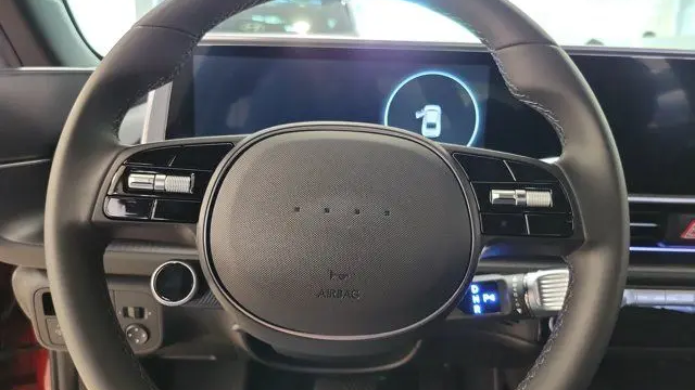 2025 Hyundai IONIQ 6 SEL
