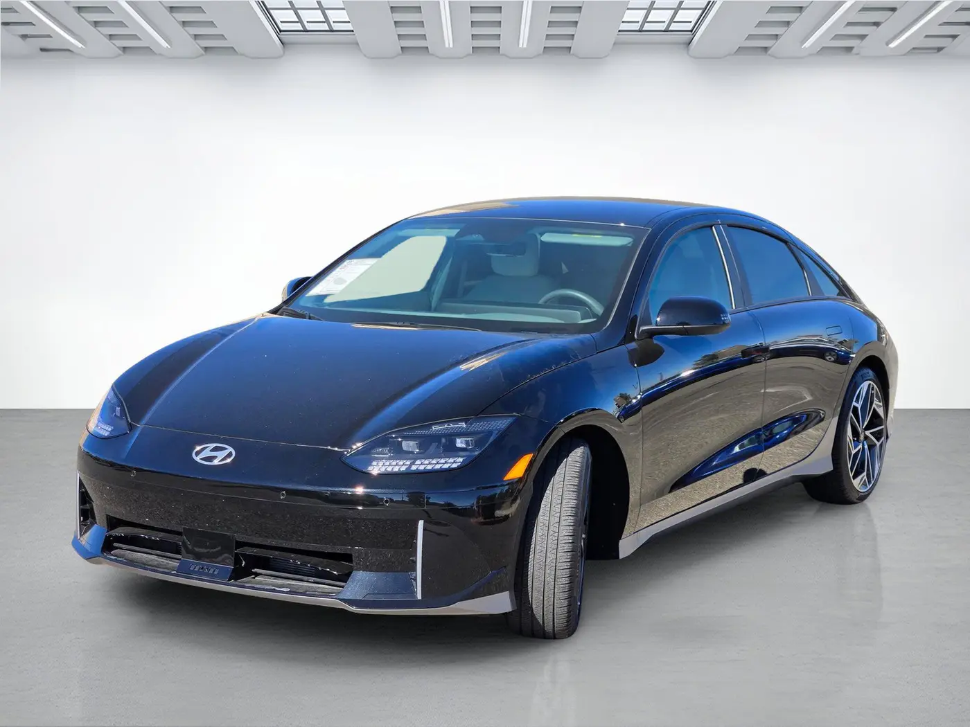2023 Hyundai Ioniq - $26,997