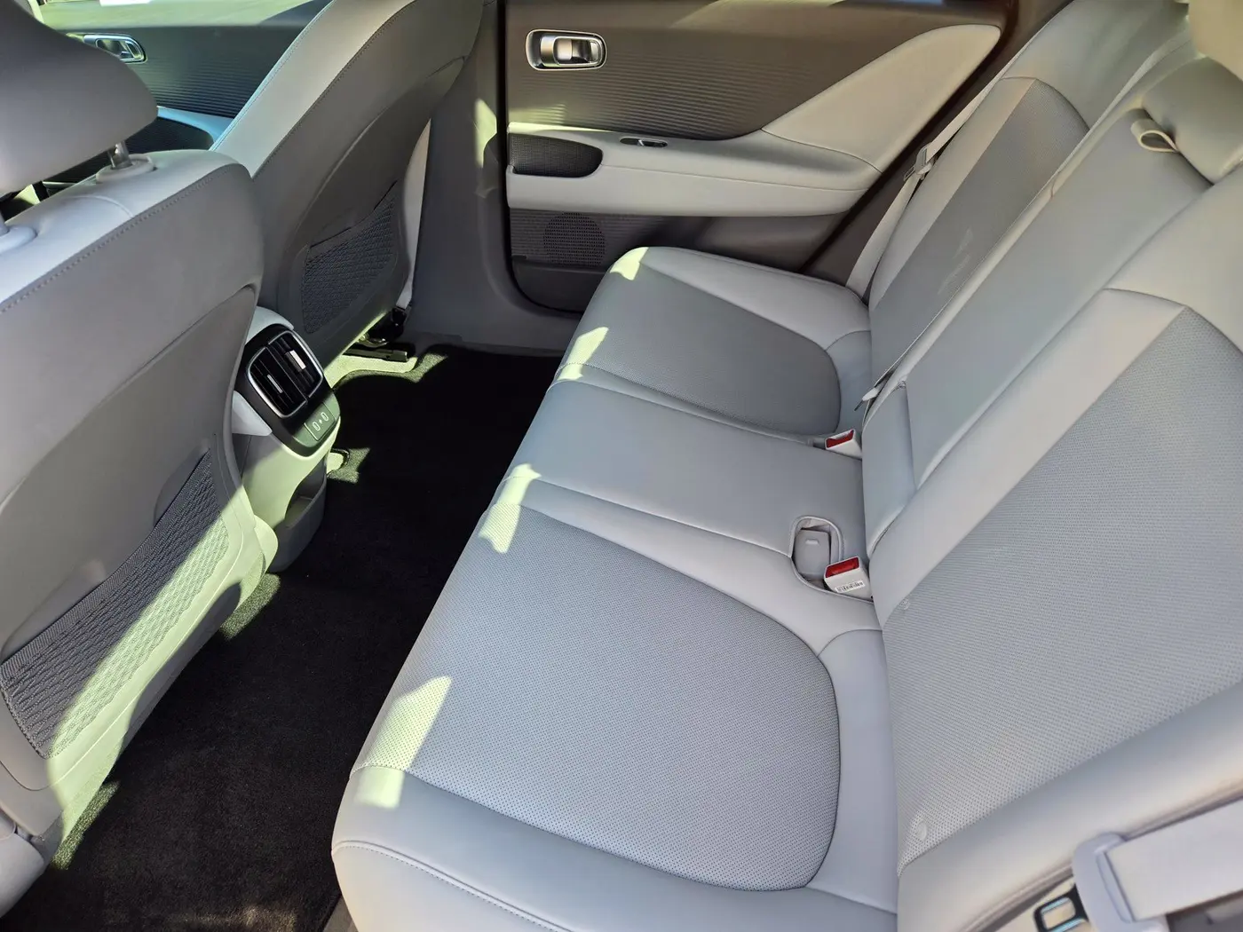 2023 Hyundai Ioniq - $26,997