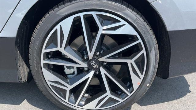 2024 Hyundai IONIQ 6 SEL