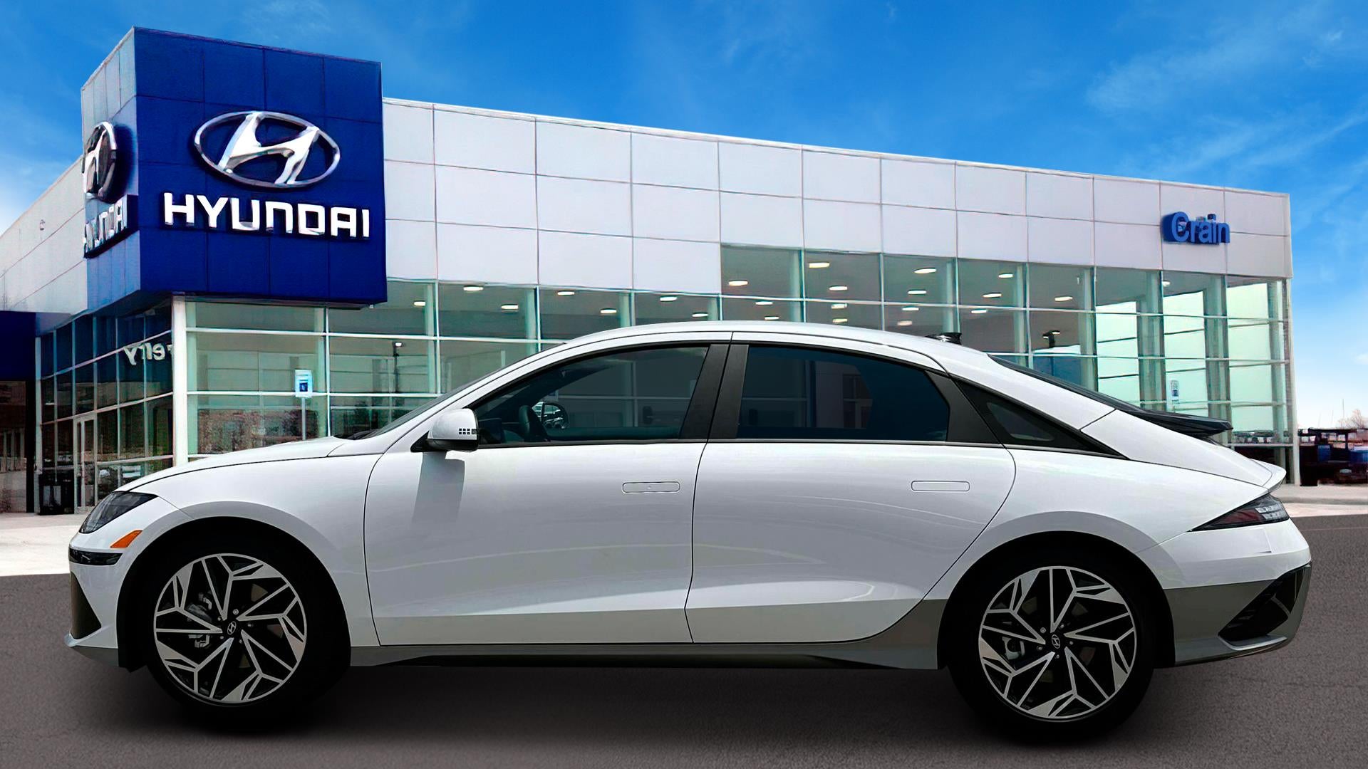 2025 Hyundai IONIQ 6 SEL