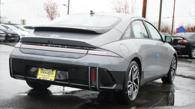 2025 Hyundai IONIQ 6 SEL