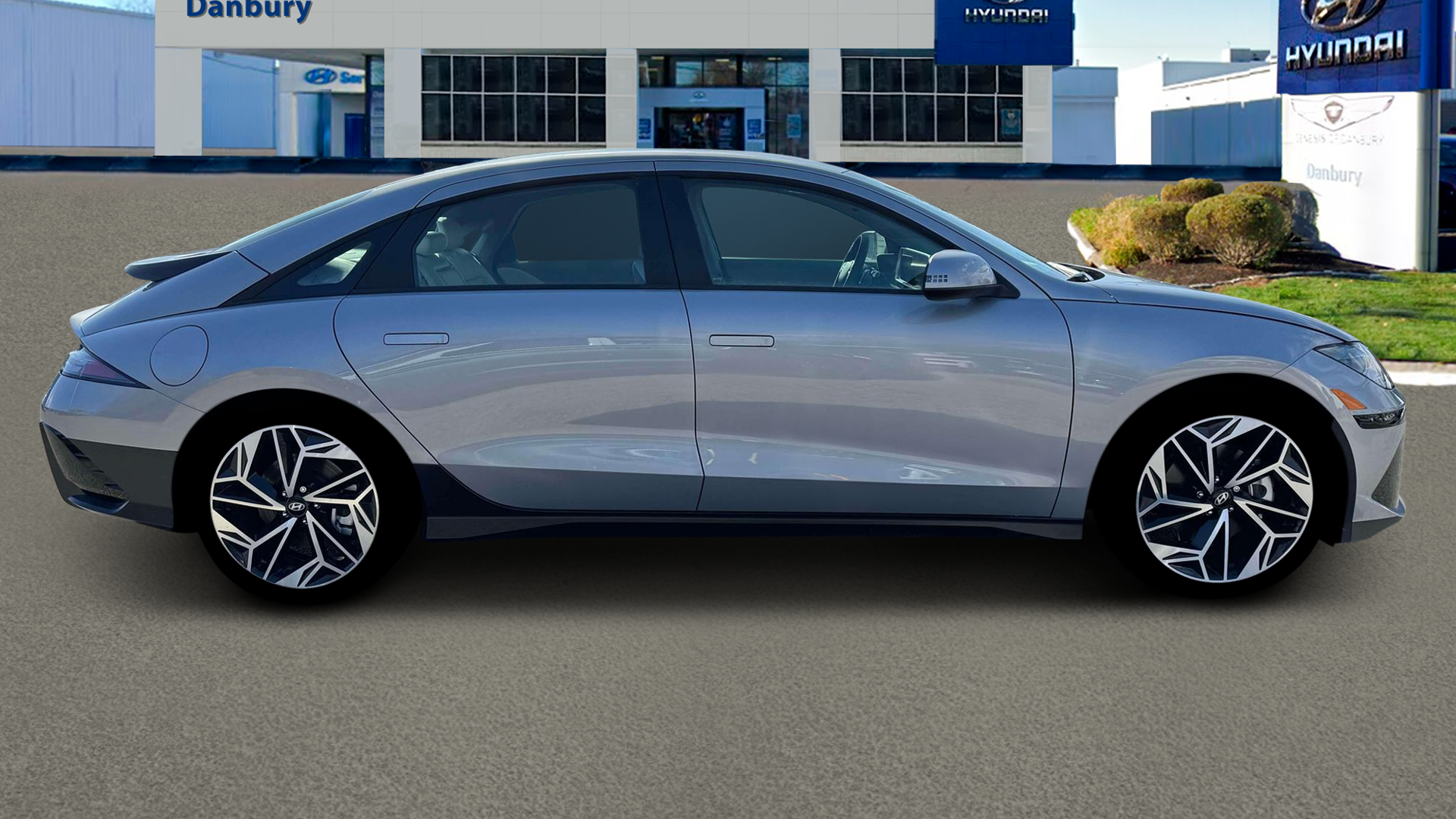 2024 Hyundai IONIQ 6 SEL