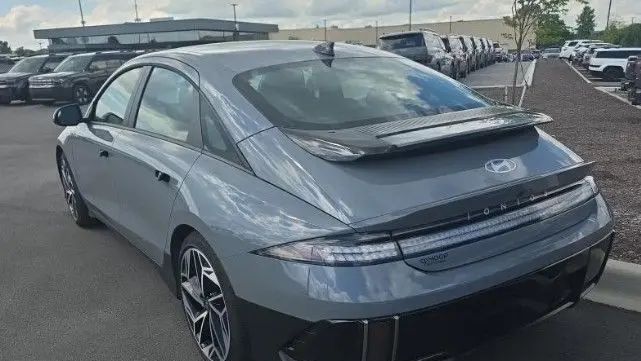 2024 Hyundai IONIQ 6 SEL