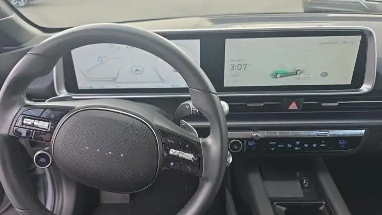 2024 Hyundai IONIQ 6 SEL