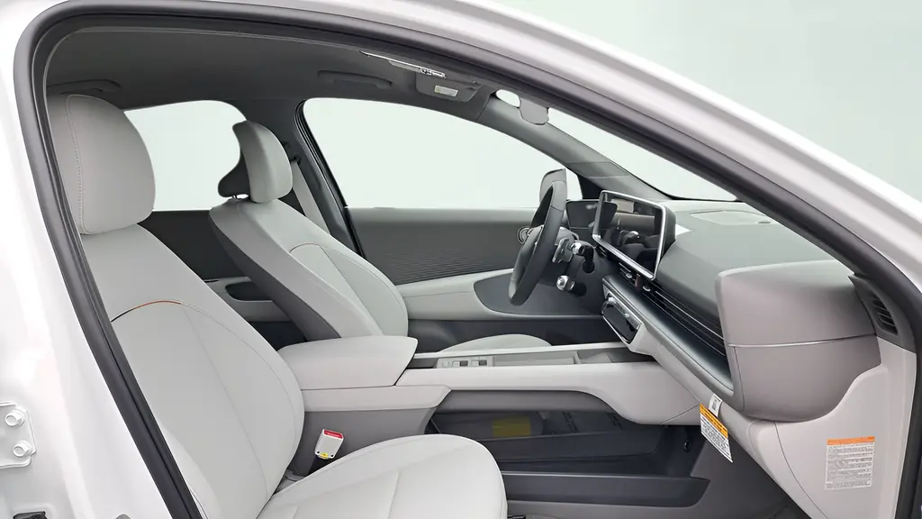 2025 Hyundai IONIQ 6 SEL