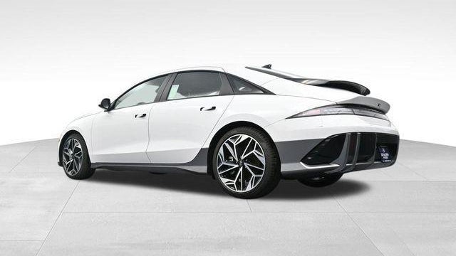 2025 Hyundai IONIQ 6 SEL