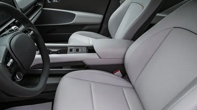 2025 Hyundai IONIQ 6 SEL