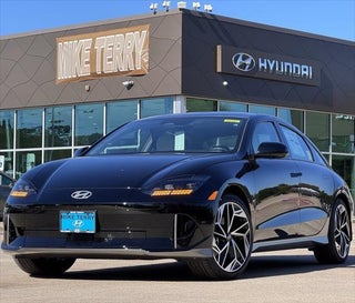 2025 Hyundai IONIQ 6 with Onyx Black Exterior