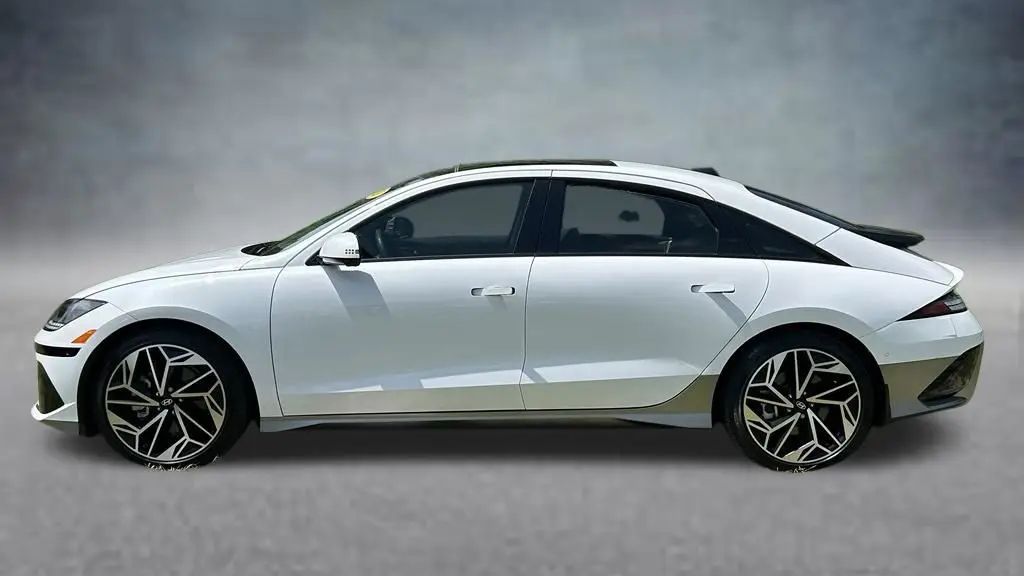 2023 Hyundai IONIQ 6 Limited