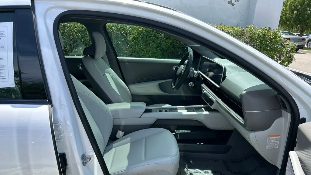 2023 Hyundai IONIQ 6 Limited