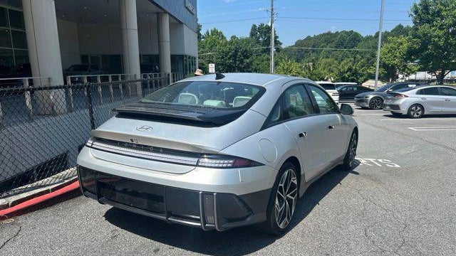 2023 Hyundai IONIQ 6 Limited