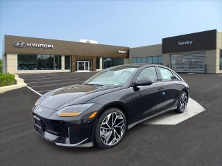 2025 Hyundai IONIQ 6 with Onyx Black Exterior