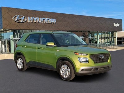 Photo of a 2024 Hyundai Venue SE 4DR Crossover for sale