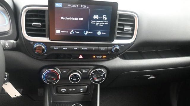 2026 Hyundai VENUE SE
