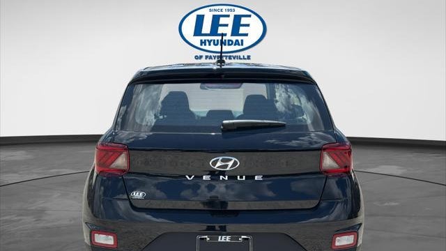 2026 Hyundai VENUE SE