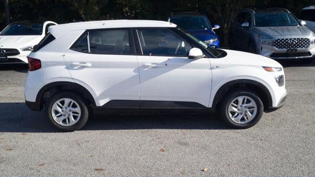 2026 Hyundai VENUE SE