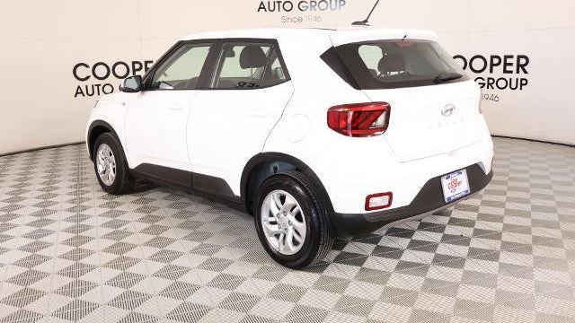 2026 Hyundai VENUE SE