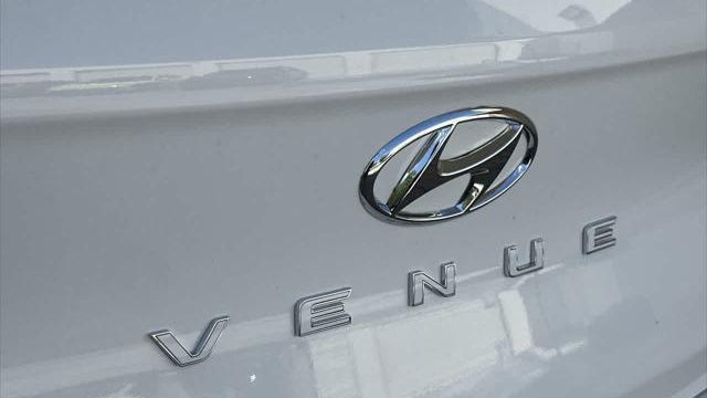 2026 Hyundai VENUE SE