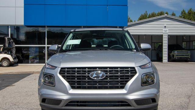 2026 Hyundai VENUE SE