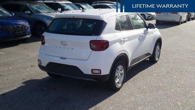 2026 Hyundai VENUE SE