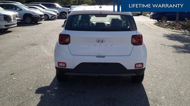 2026 Hyundai VENUE SE