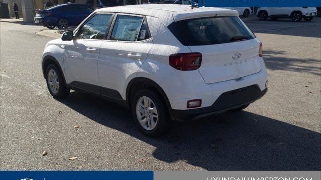 2026 Hyundai VENUE SE