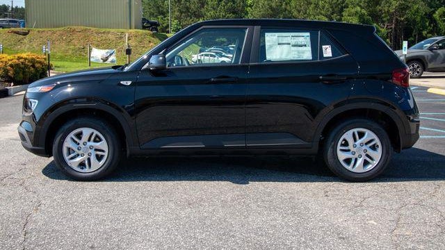 2026 Hyundai VENUE SE