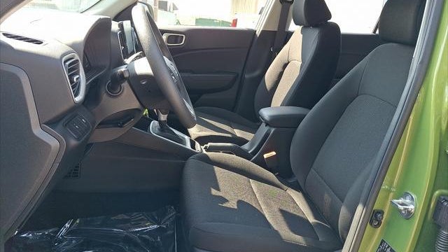 2024 Hyundai VENUE SE