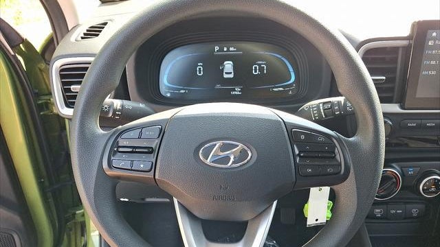 2024 Hyundai VENUE SE