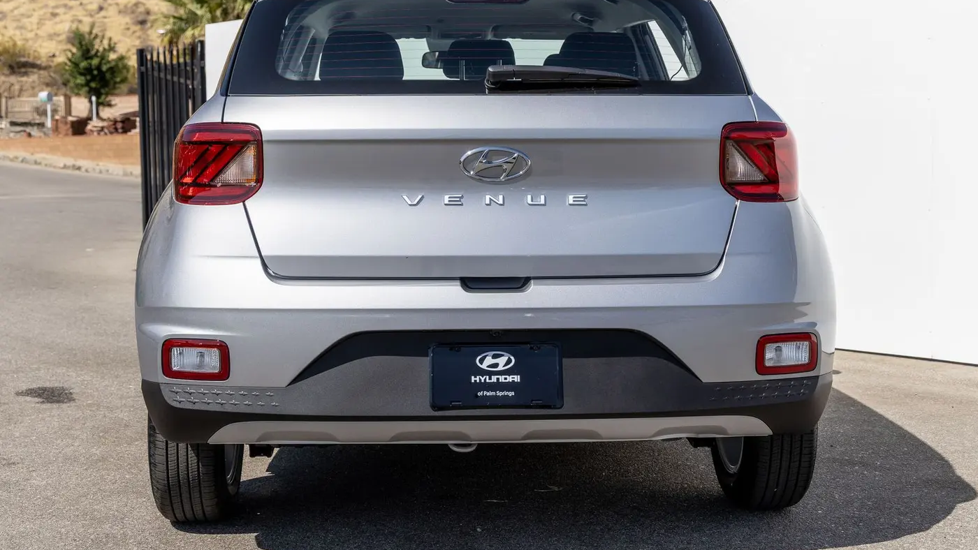 2026 Hyundai VENUE SE
