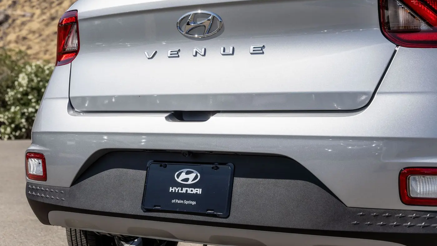 2026 Hyundai VENUE SE
