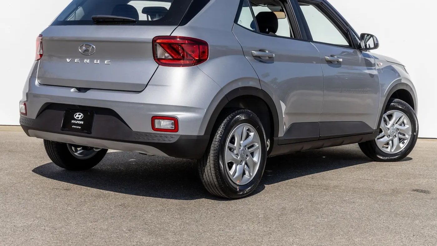 2026 Hyundai VENUE SE