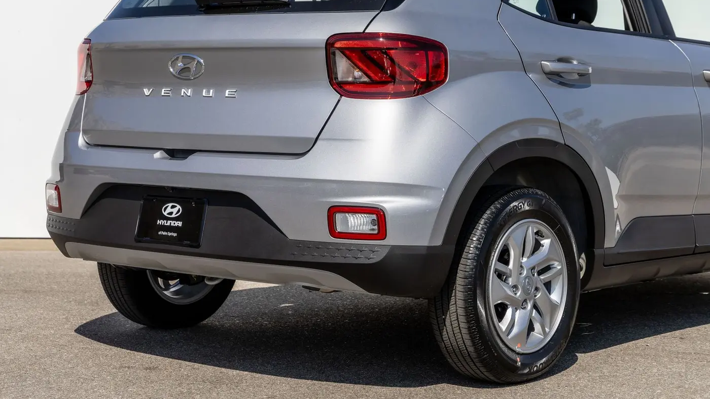 2026 Hyundai VENUE SE
