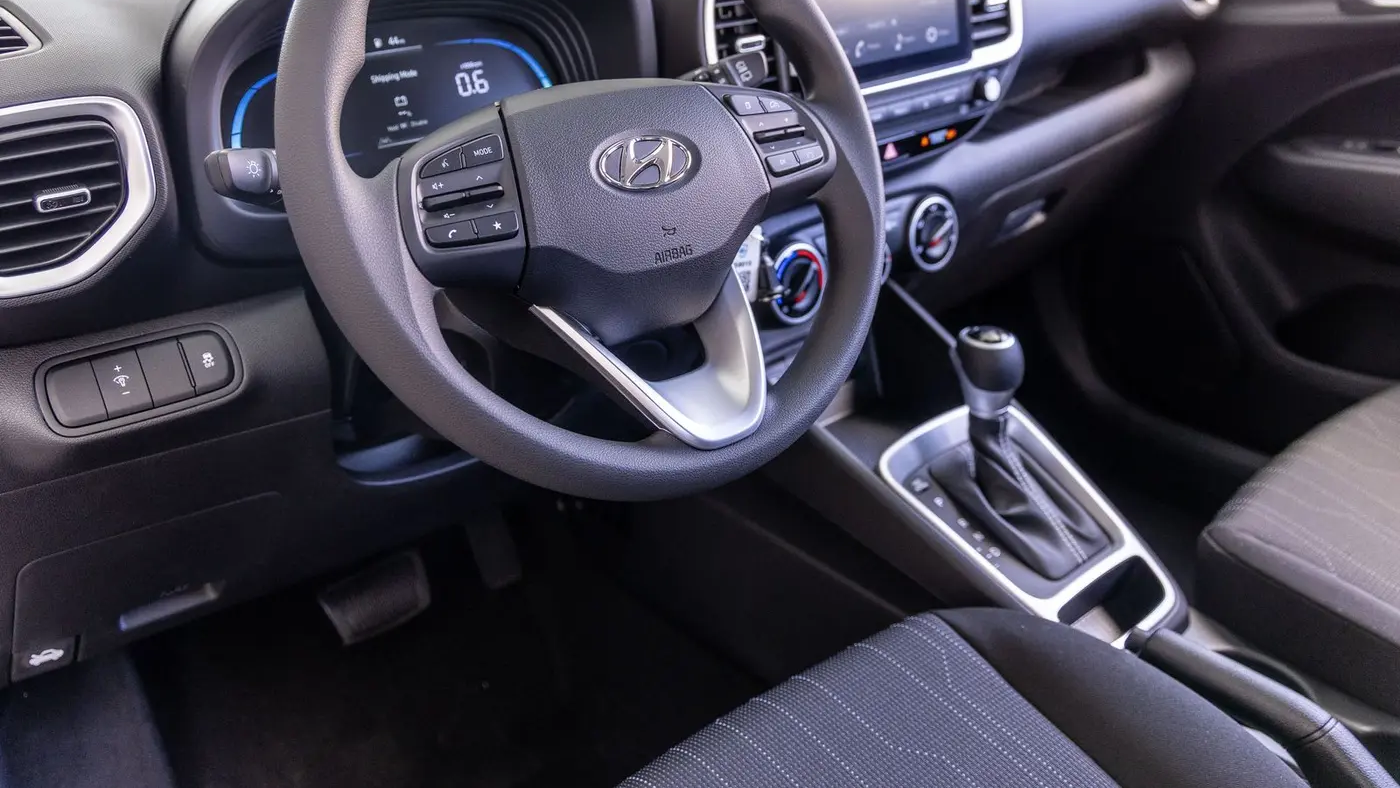 2026 Hyundai VENUE SE