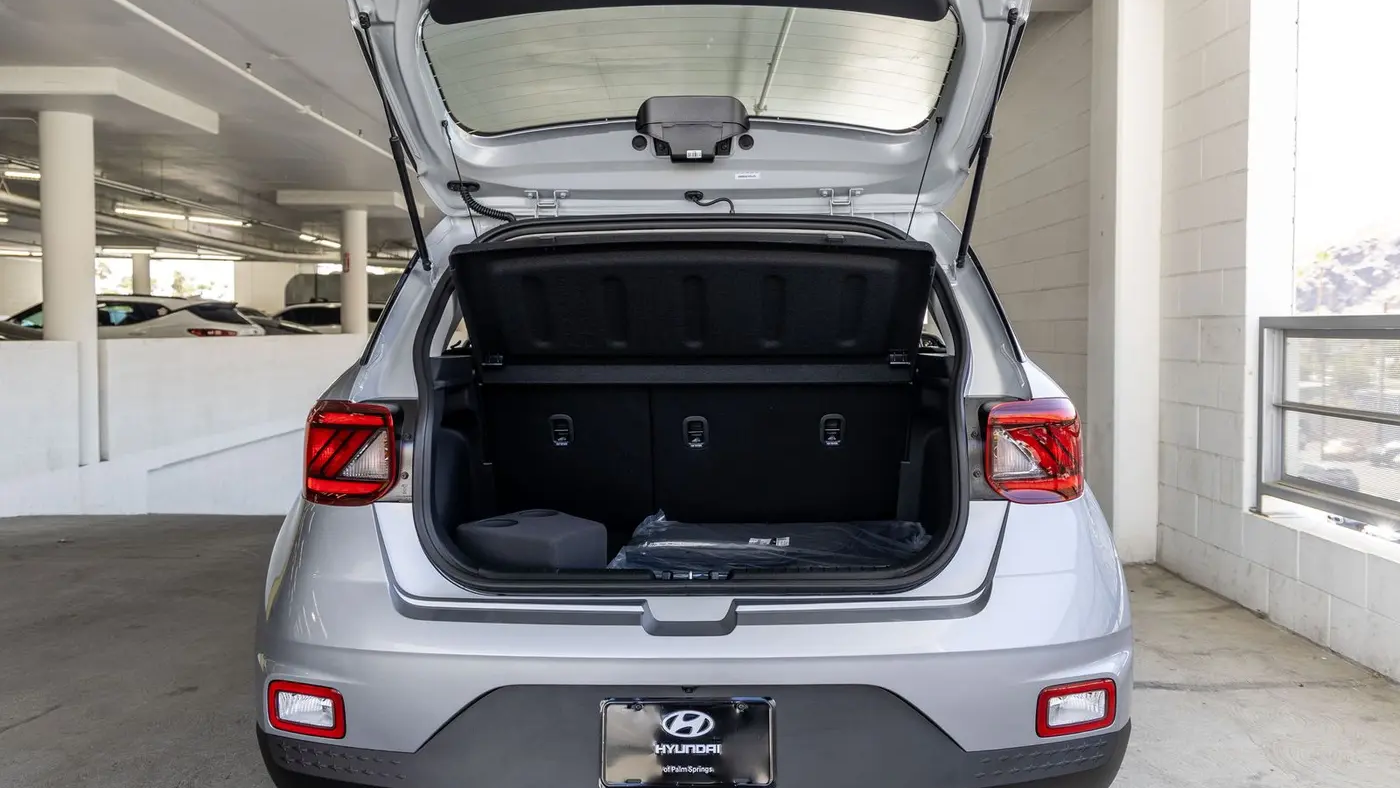 2026 Hyundai VENUE SE