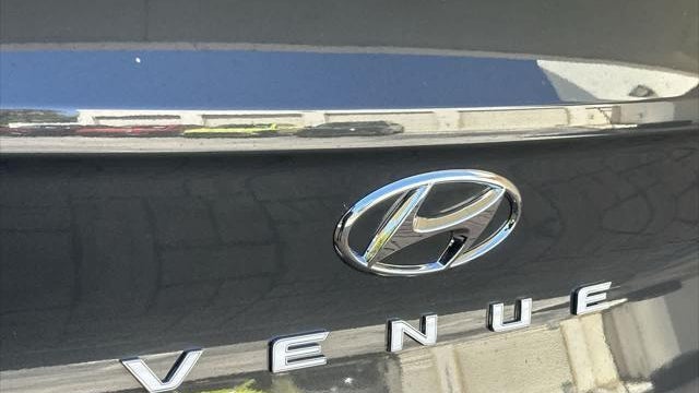 2026 Hyundai VENUE SE