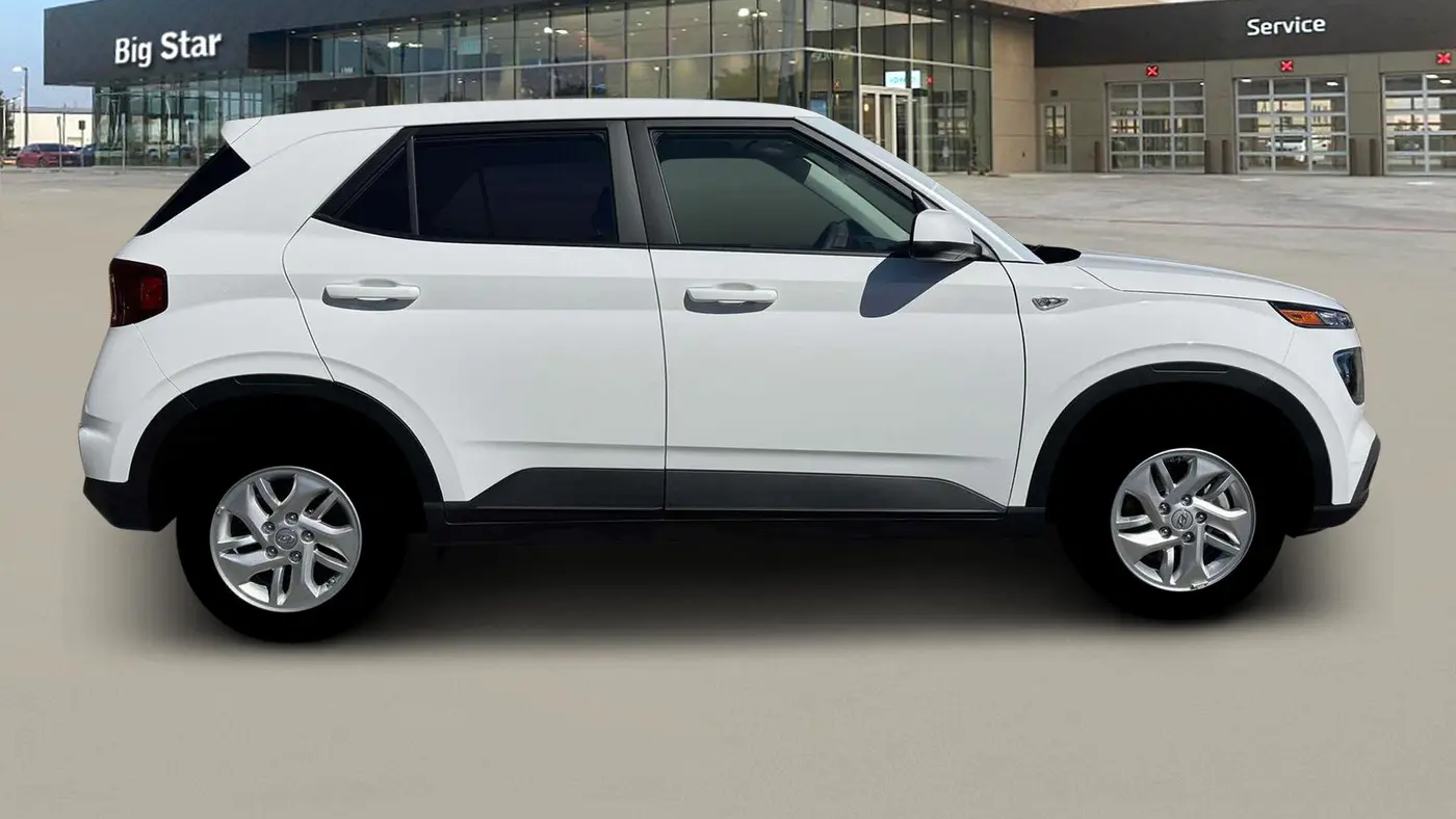 2026 Hyundai VENUE SE