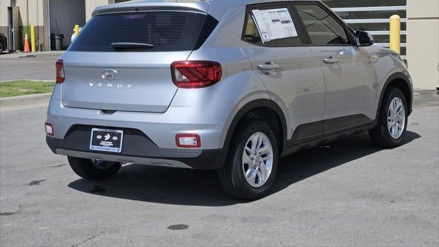 2026 Hyundai VENUE SE