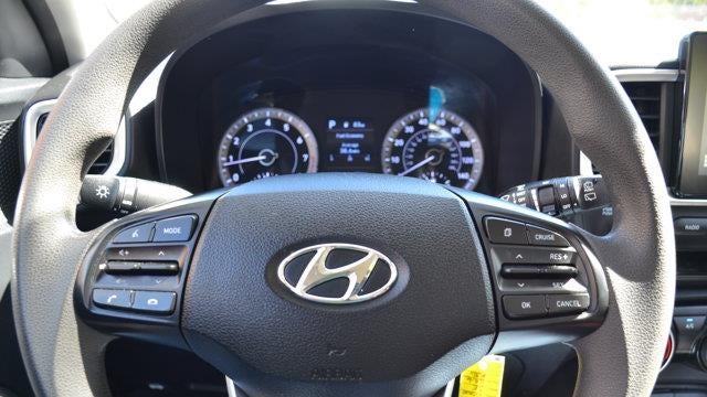 2022 Hyundai VENUE SE