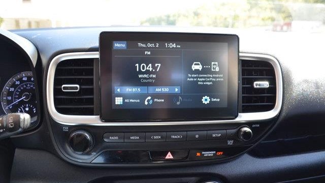 2022 Hyundai VENUE SE