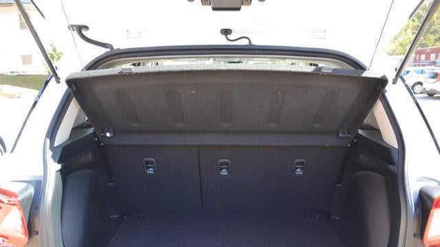 2022 Hyundai VENUE SE