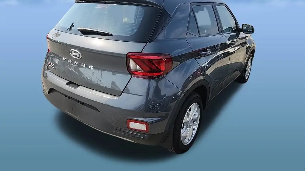 2025 Hyundai VENUE SE