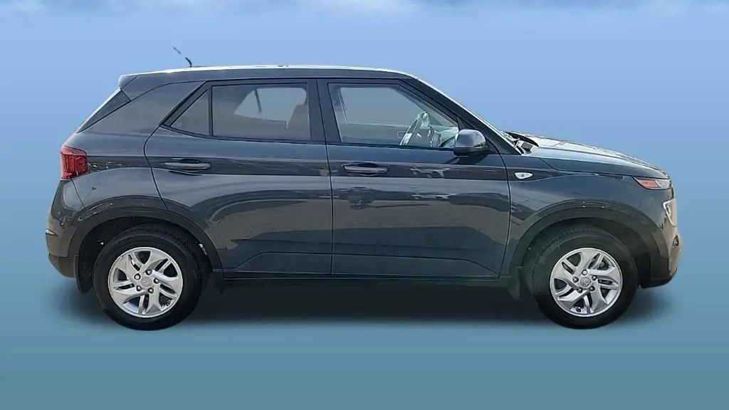 2025 Hyundai VENUE SE