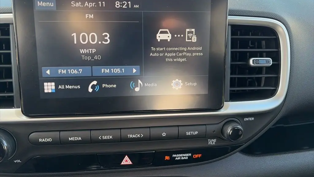 2025 Hyundai VENUE SE